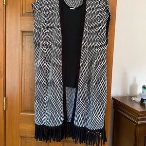 Chico’s Pattern Fringe-Detail Sweater Vest